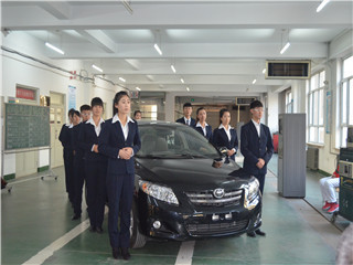 汽車學(xué)院成功舉辦第十三屆汽車營(yíng)銷大賽